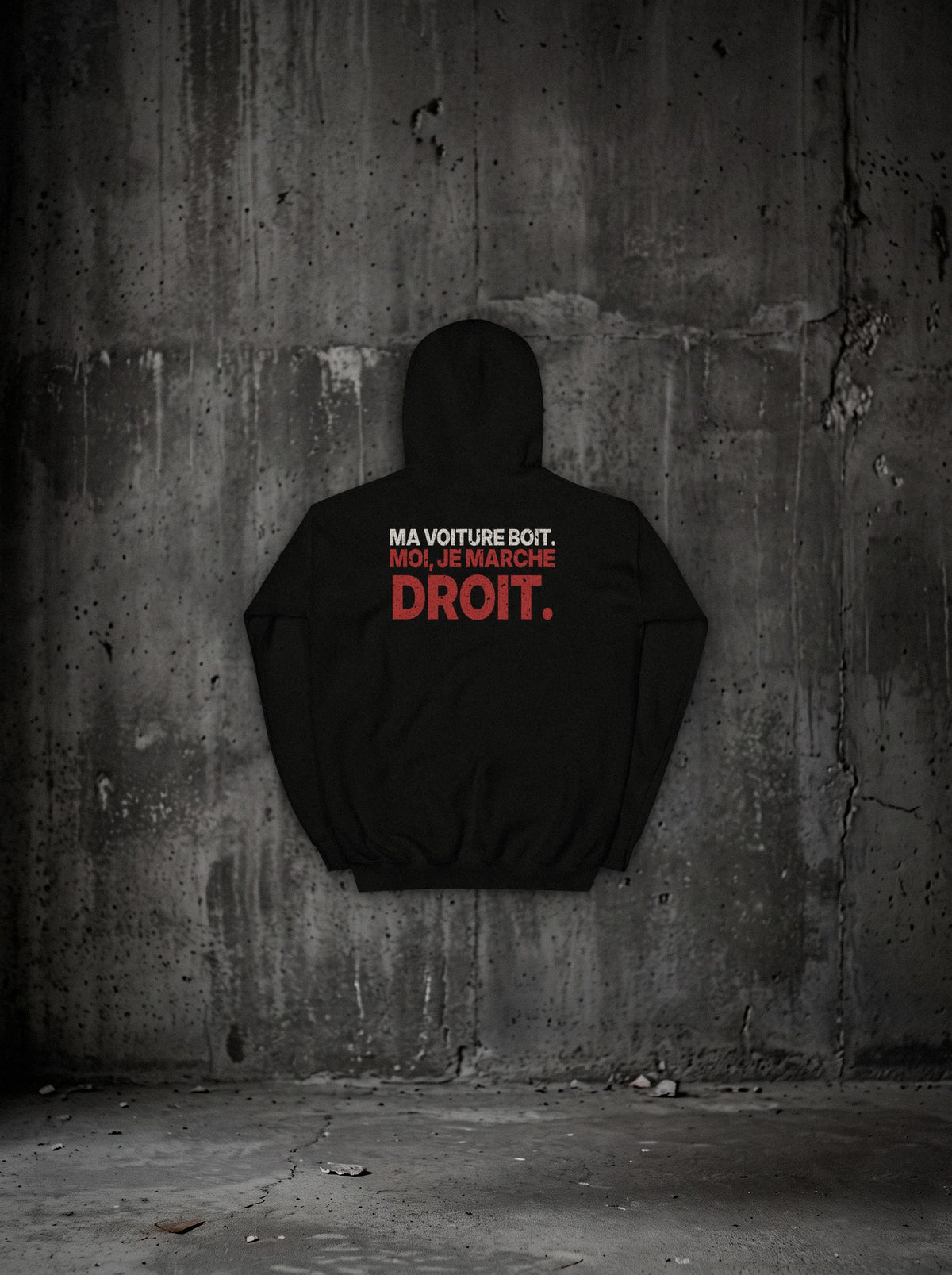 Hoodie Ma voiture boit noir, dos, sur mur béton