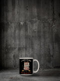 Mug Le mois a 30 jours posé sur sol béton