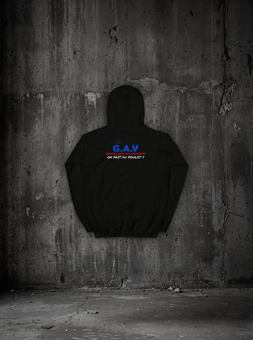 Hoodie G.A.V SURVIVORRR, vue dos sur mur béton