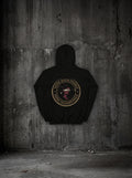 Hoodie Sueur noir, dos, sceau Notre sueur finance / Votre incompétence, mur béton