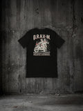 T-shirt B.R.A.V-M. noir, dos, mur béton